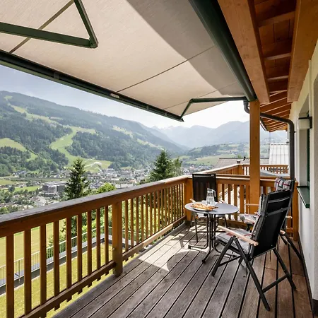 Apartment Planai -